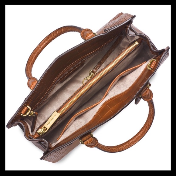 ❌SOLD❌ Dillon Large Embossed Croc NS Tote - Picture 10 of 12